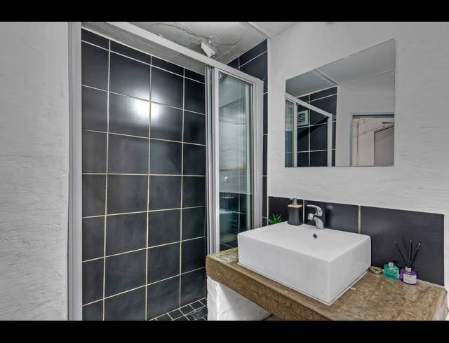 0.5 BEDROOM APARTMENT FOR SALE IN MABONENG